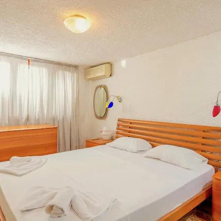 The Kokkini Beach Retreat *